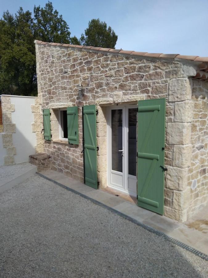 GITE les Faillants, SPA PRIVATIF, PISCINE à LORGUES Extérieur photo